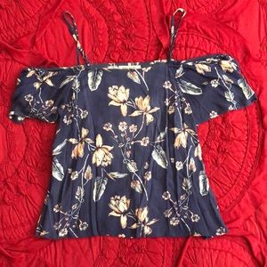 Billabong Off-the-Shoulder Top🌺